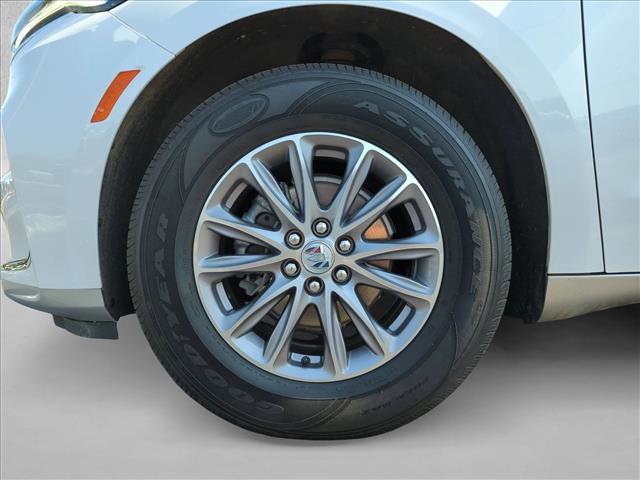 Used 2023 Buick Enclave Essence w/ Trailering Package, 5000 lbs. AWD/4WD image 24