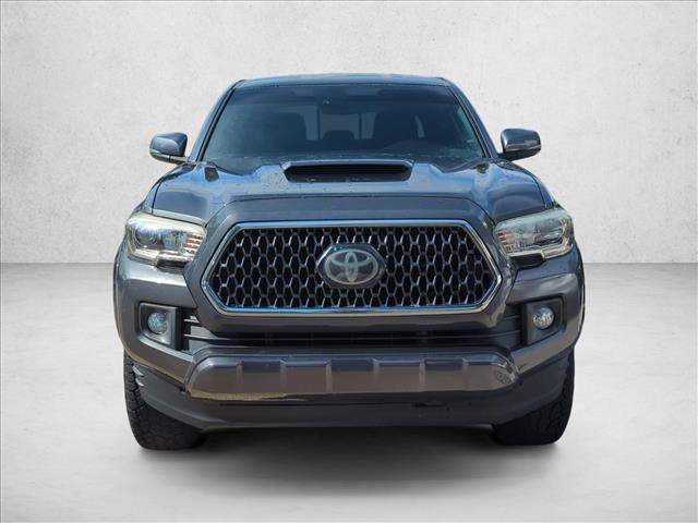 Used 2019 Toyota Tacoma TRD Sport w/ Technology Package RWD image 2