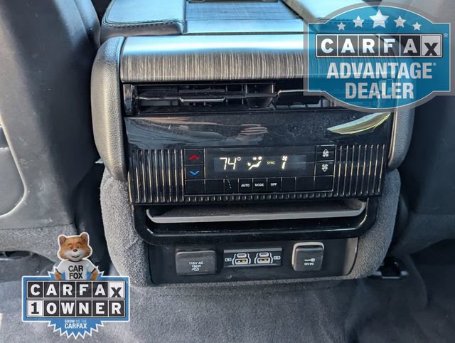 Used 2023 Jeep Wagoneer Series II w/ HD Trailer Tow Package image 20