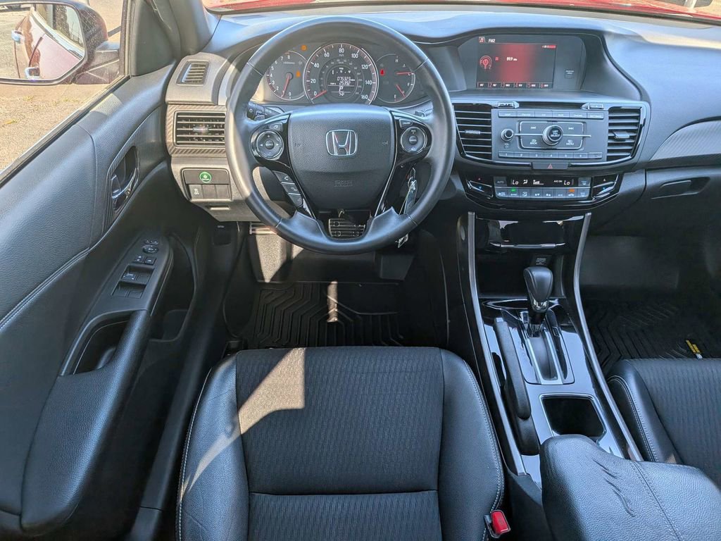 Used 2016 Honda Accord Sport image 15