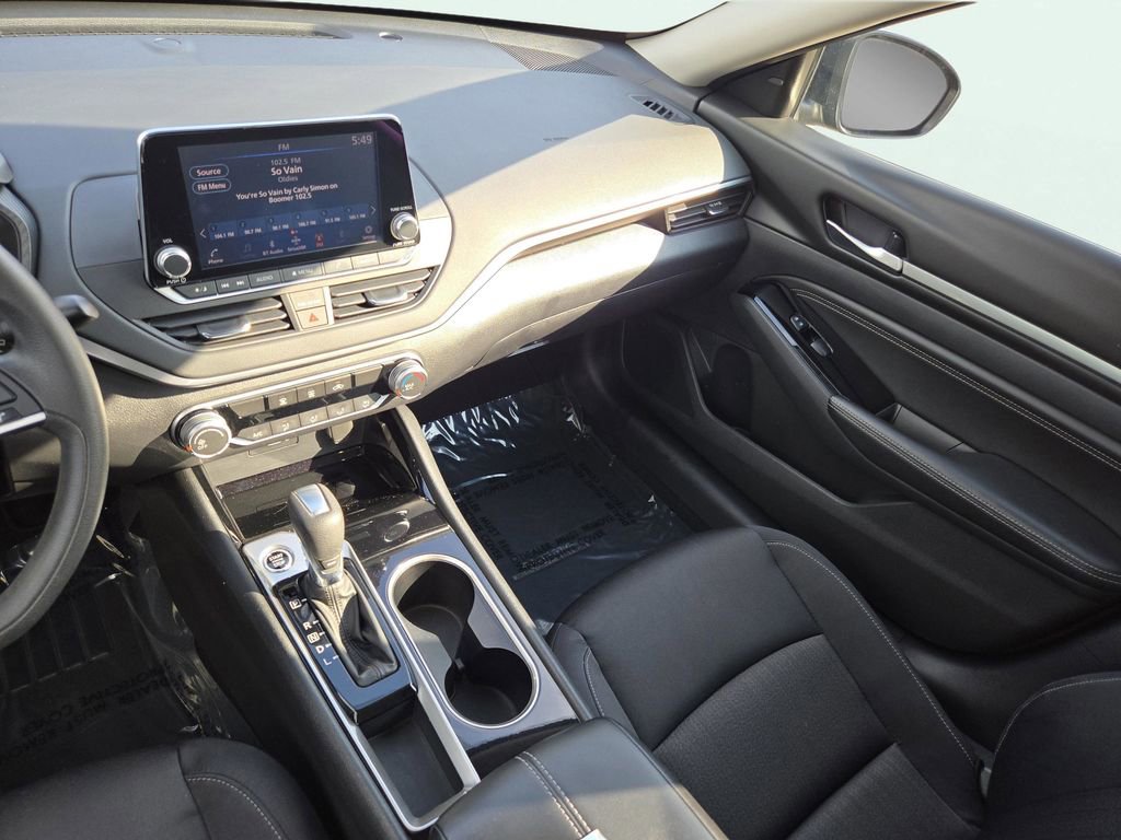 Used 2021 Nissan Altima 2.5 SV image 22