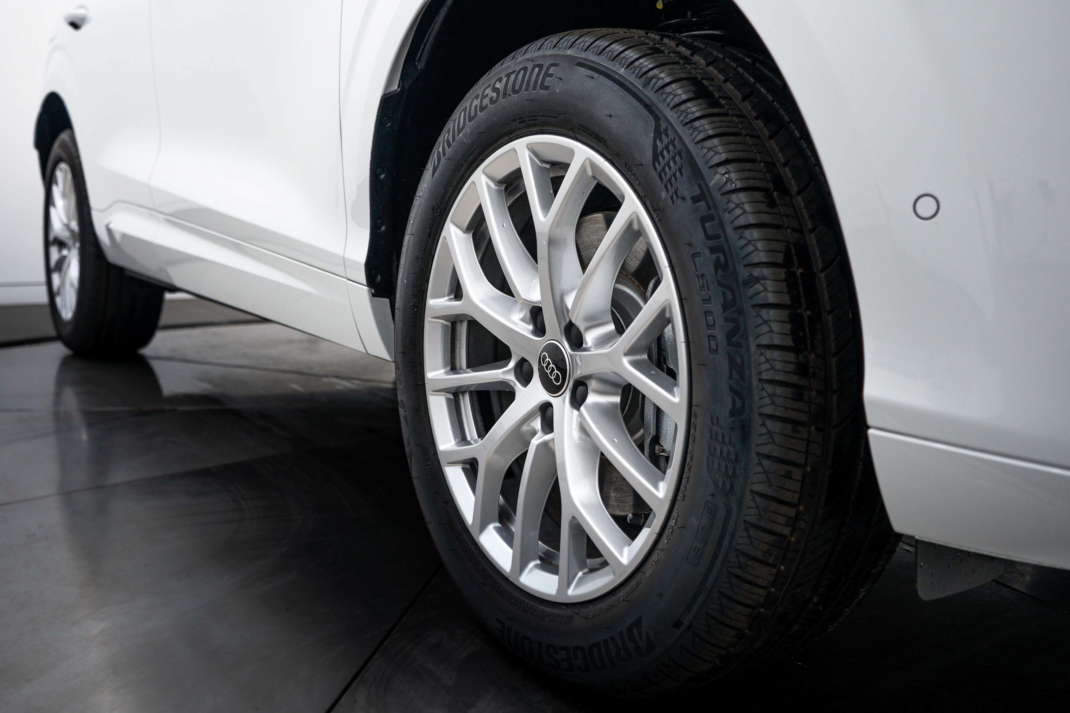 New 2026 Audi Q3 quattro 2.0T AWD/4WD image 18