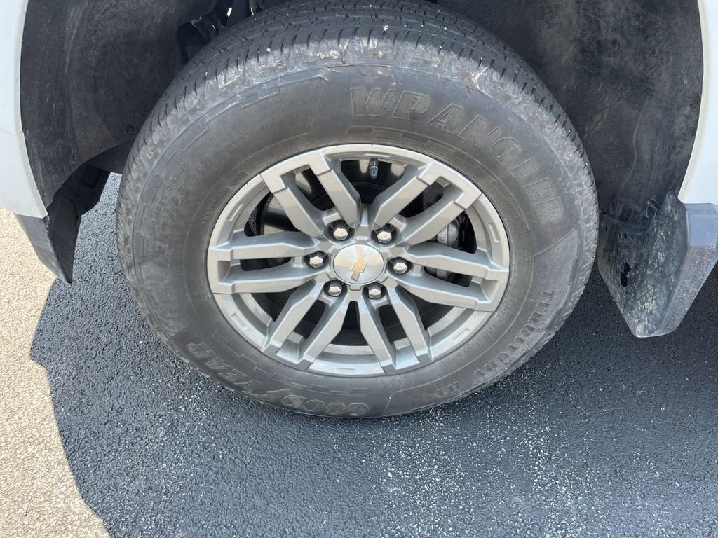 Certified 2023 Chevrolet Colorado LT w/ LT Convenience Package II image 32