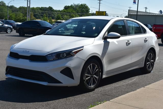 Used 2024 Kia Forte LXS FWD image 14