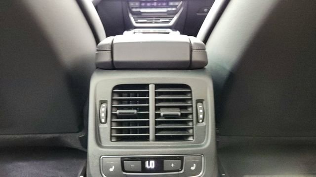 Used 2023 Audi e-tron GT Premium Plus w/ Performance Package image 51