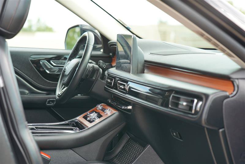 Used 2020 Lincoln Aviator Reserve AWD/4WD image 82