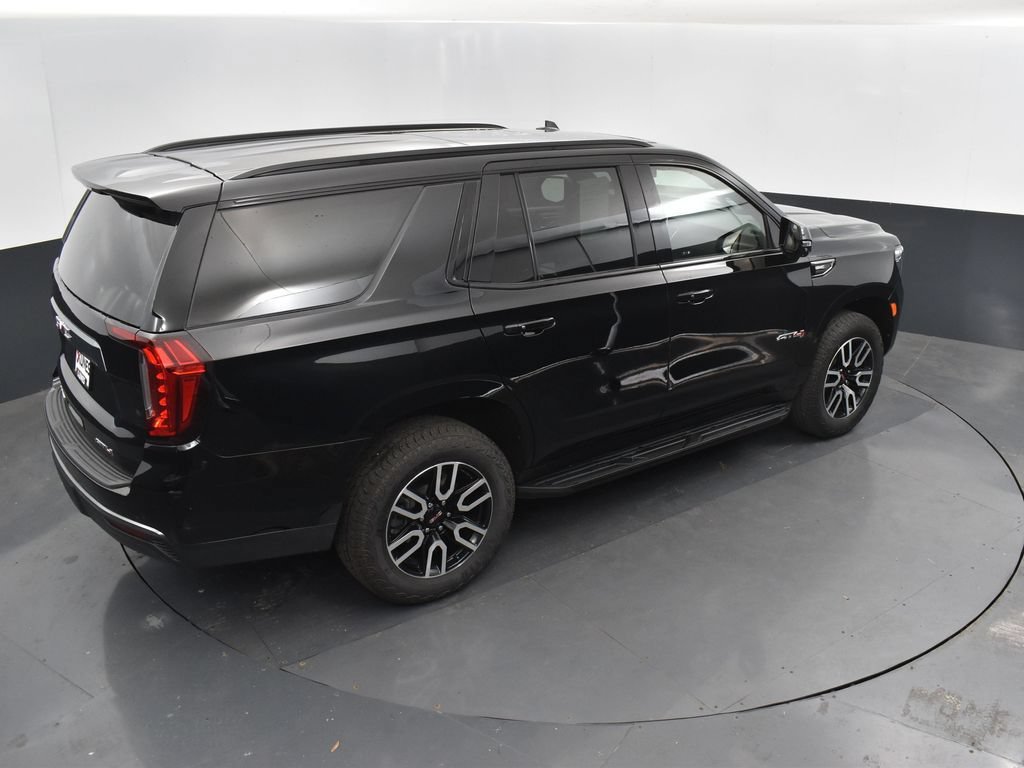 Used 2024 GMC Yukon AT4 w/ Technology Package AWD/4WD image 29
