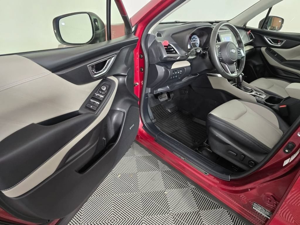Used 2024 Subaru Forester Limited AWD/4WD image 21