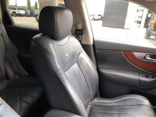 Used 2009 INFINITI FX35 AWD w/ Navigation Pkg image 17