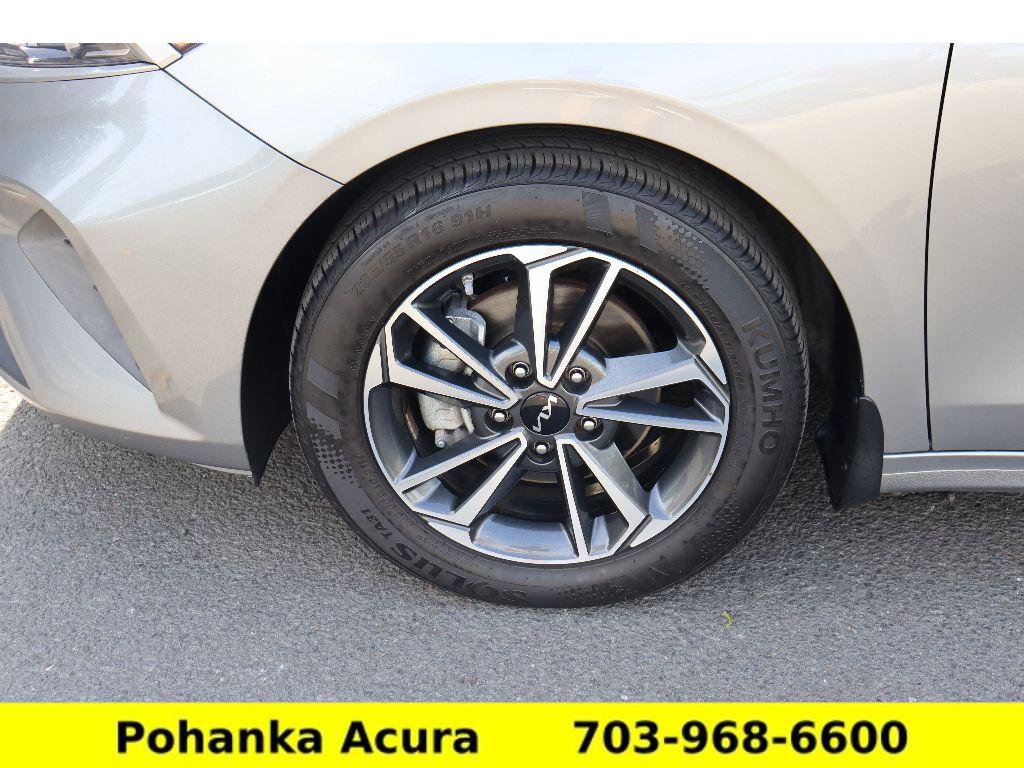 Used 2023 Kia Forte LXS w/ LXS Technology Package image 25