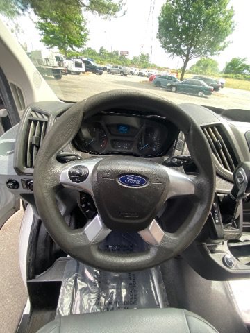 Used 2018 Ford Transit 250 148 Low Roof RWD image 18