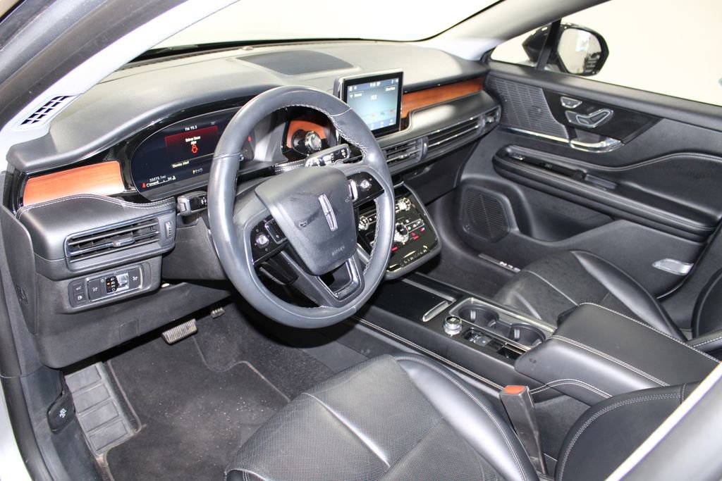 Used 2022 Lincoln Corsair Grand Touring image 23