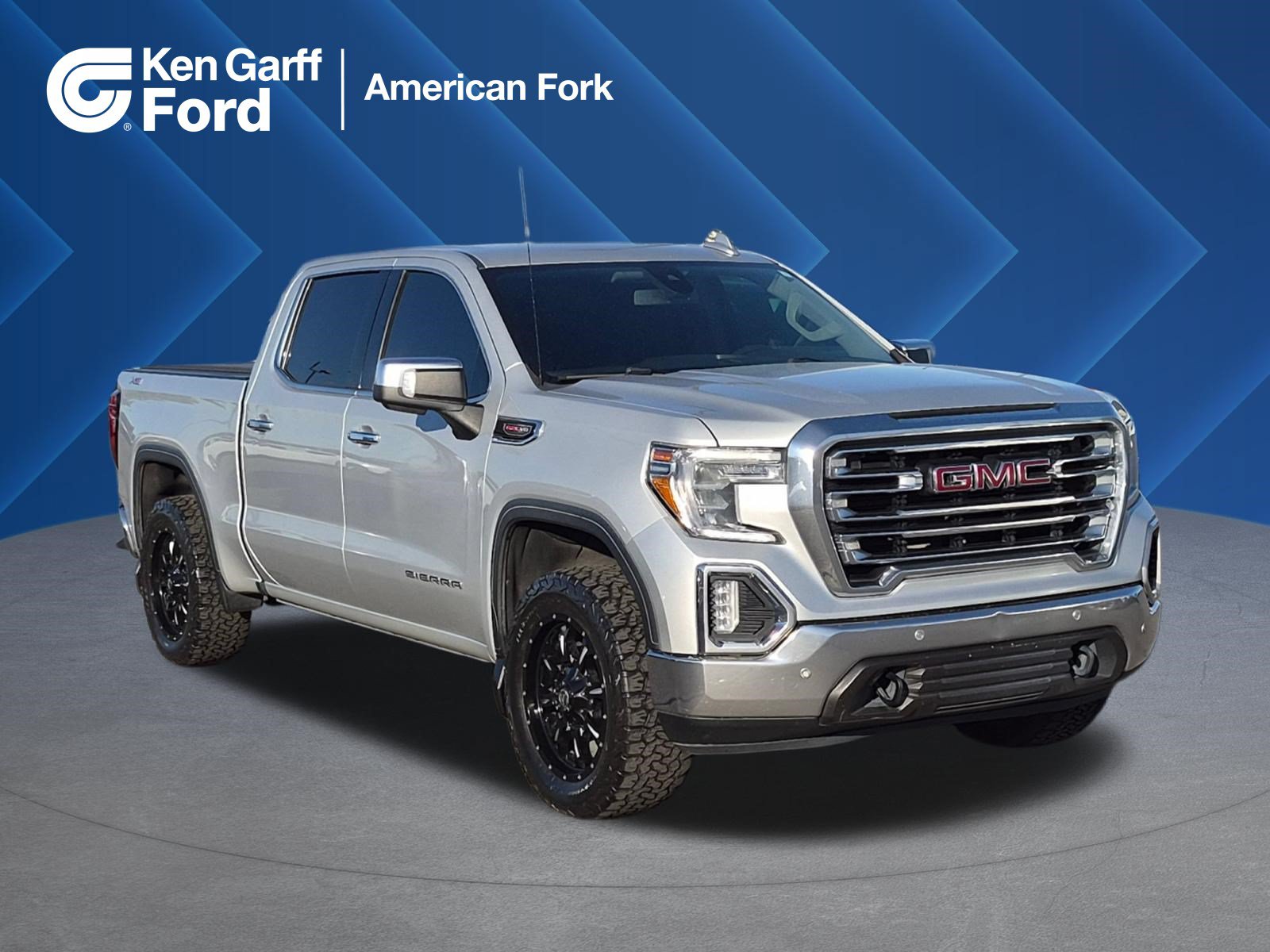 Used 2019 GMC Sierra 1500 SLT w/ Driver Alert Package I AWD/4WD image 1