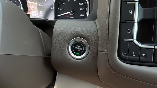 Used 2021 GMC Yukon Denali w/ Denali Ultimate Package image 30