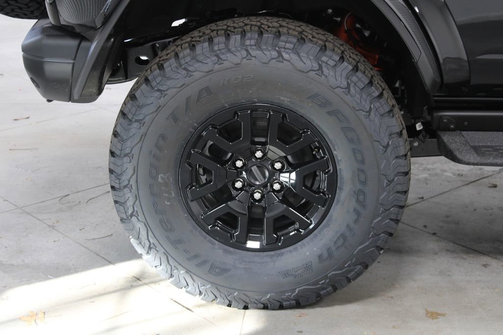 New 2025 Ford Bronco Raptor image 13