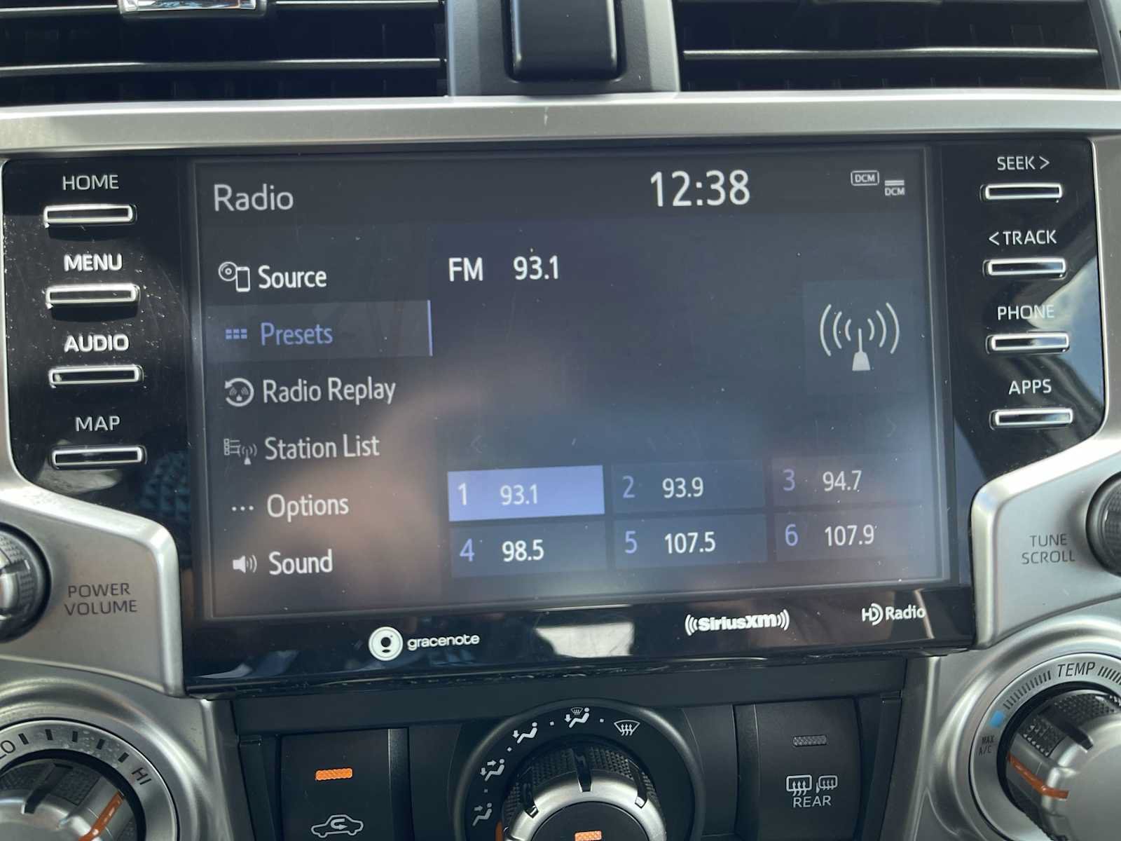 Used 2022 Toyota 4Runner SR5 Premium RWD image 12