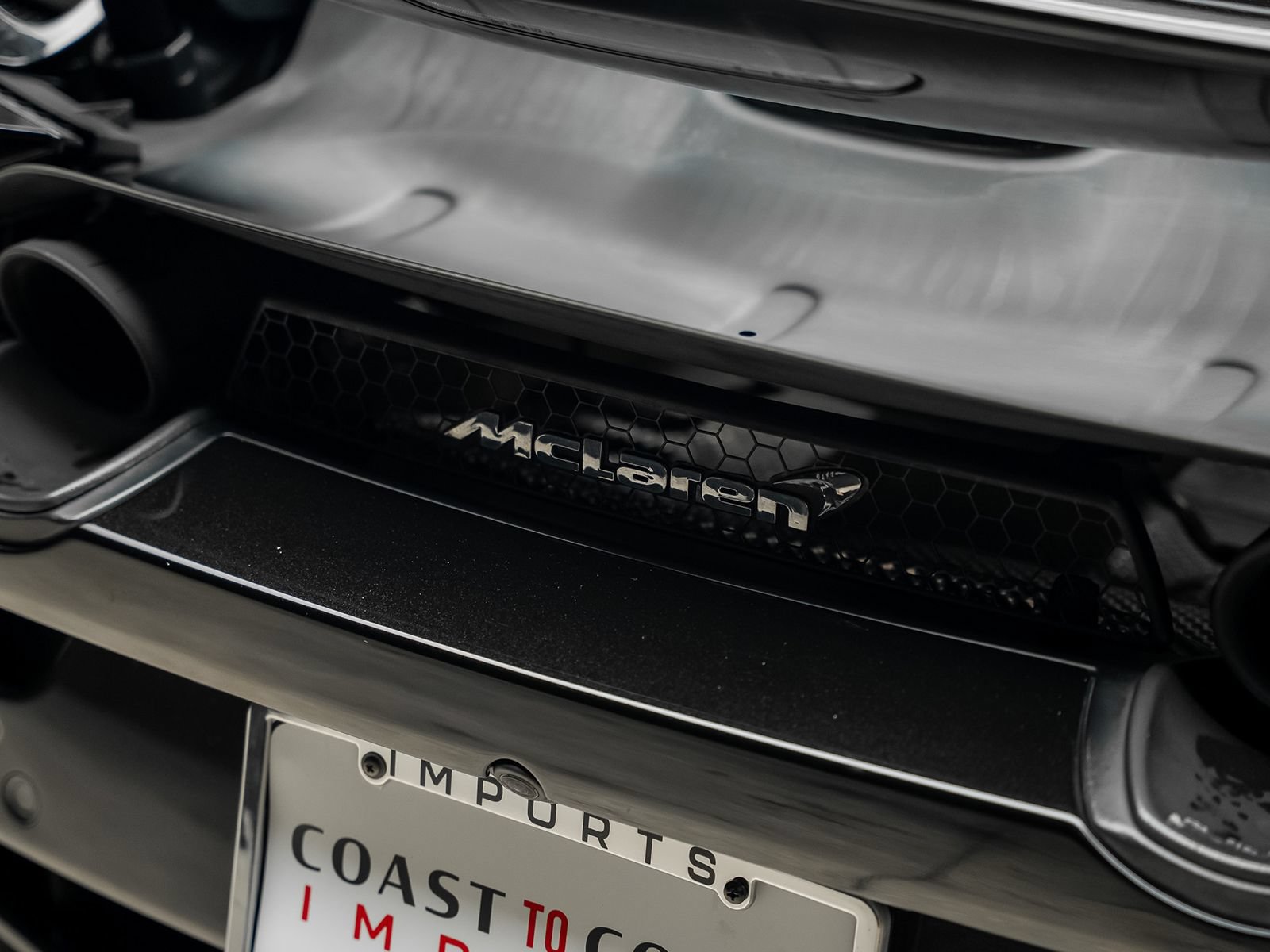 Used 2020 McLaren 720S Spider RWD image 16