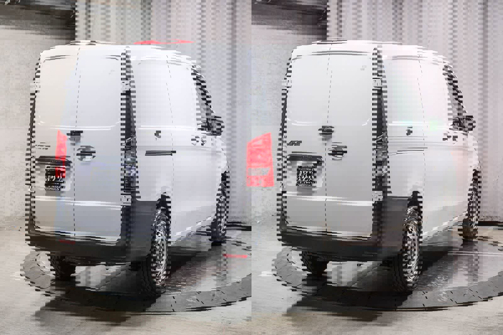 Used 2022 Mercedes-Benz Metris image 4