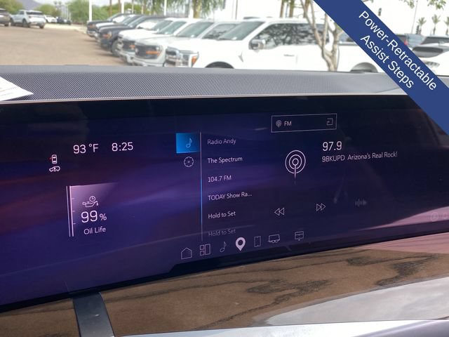 Used 2026 Cadillac Escalade Platinum Sport w/ LPO, ONYX Package AWD/4WD image 31