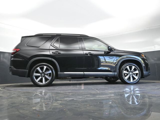 Used 2023 Honda Pilot Touring image 37