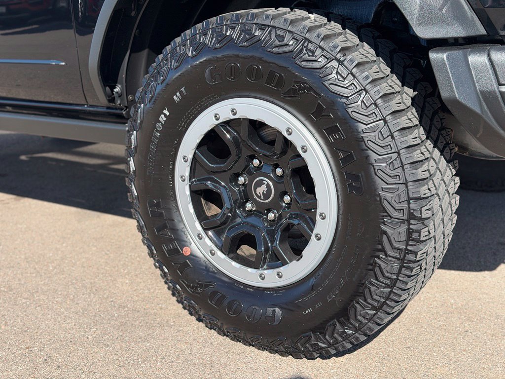 Used 2023 Ford Bronco Black Diamond w/ Sasquatch Package AWD/4WD image 27