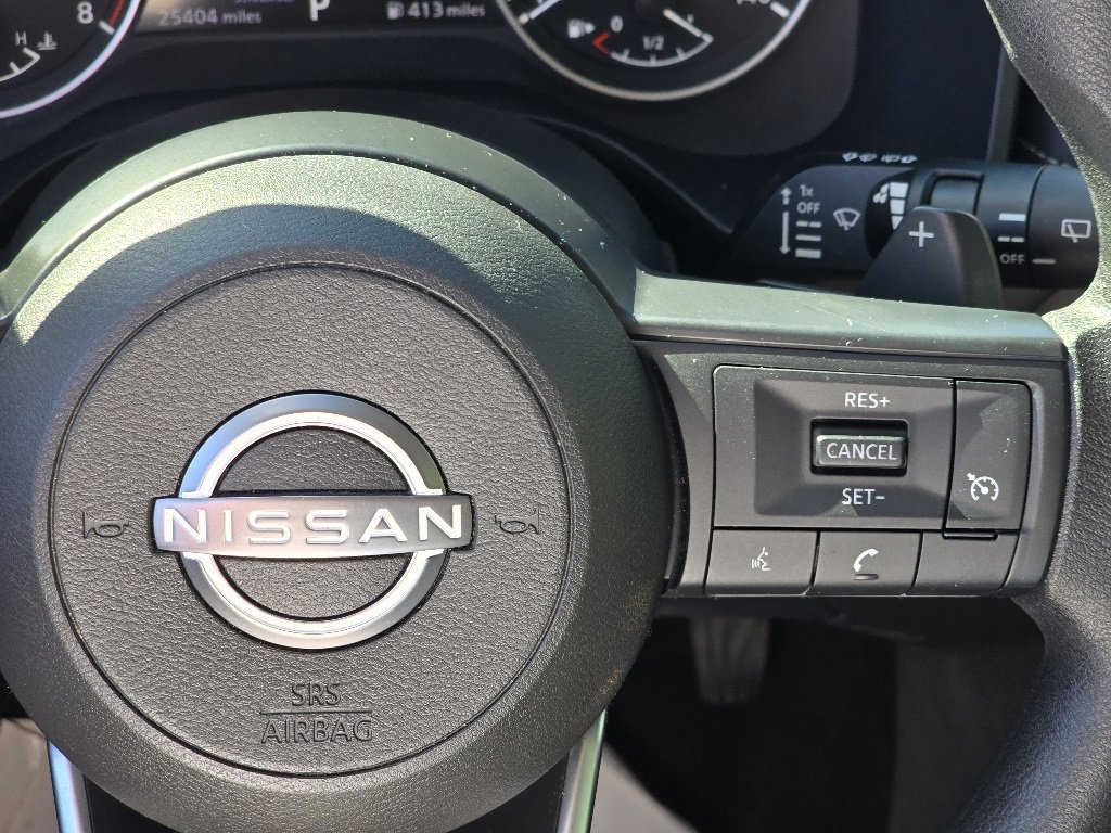 Used 2024 Nissan Rogue S image 16