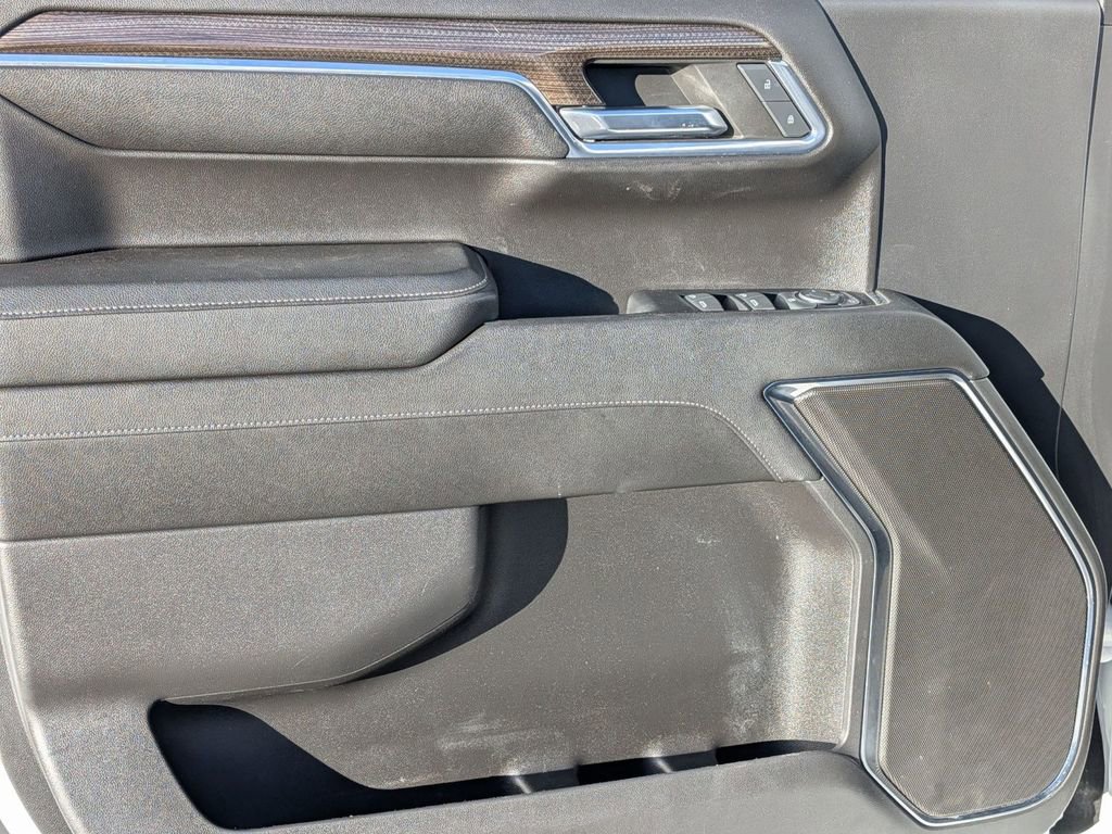 Used 2023 Chevrolet Silverado 1500 LT w/ True North Edition Plus AWD/4WD image 13