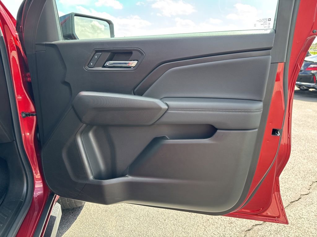 Used 2024 Chevrolet Colorado LT w/ LT Convenience Package III AWD/4WD image 39