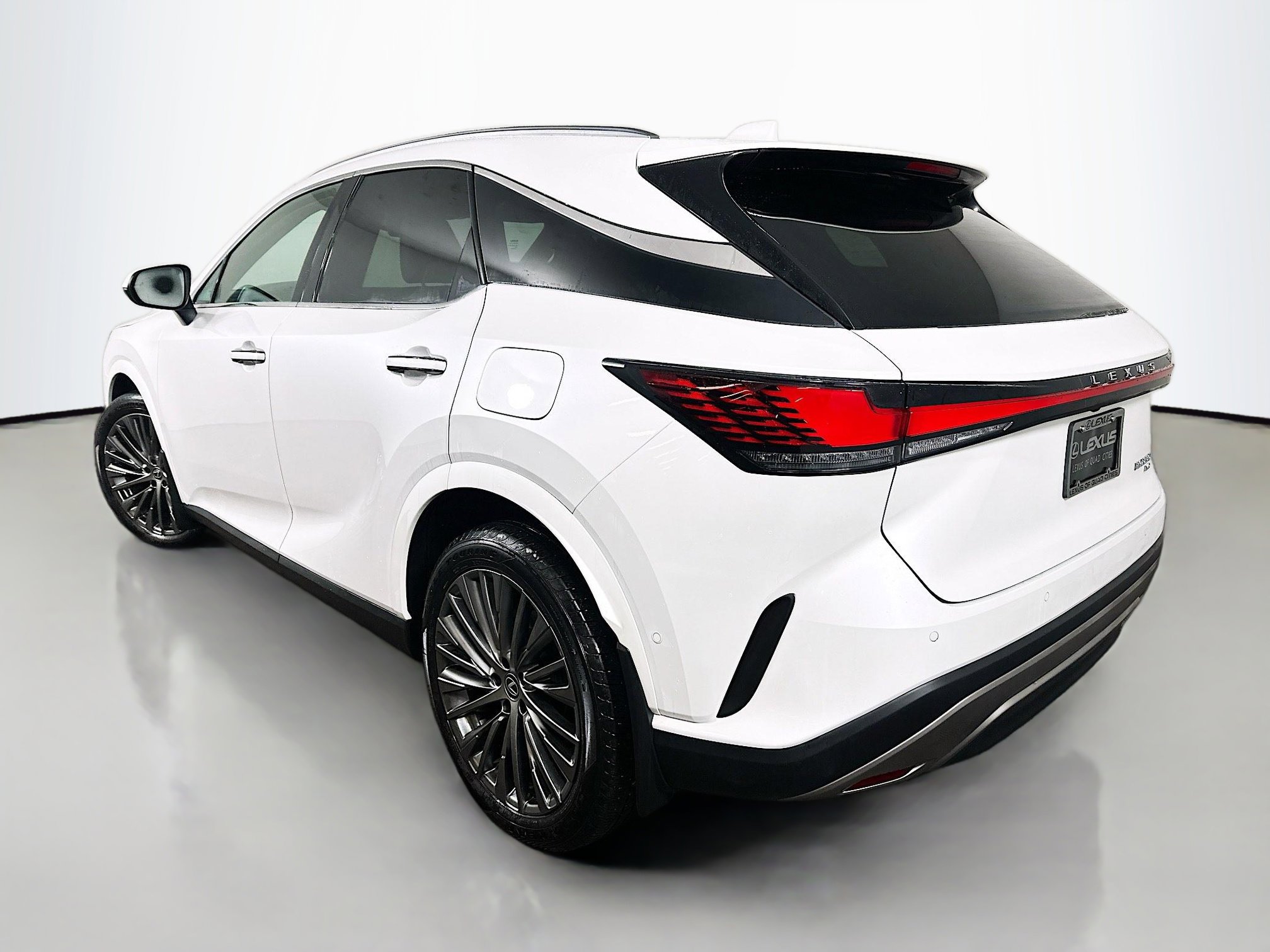 Certified 2023 Lexus RX 350 AWD w/ Accessory Package image 5