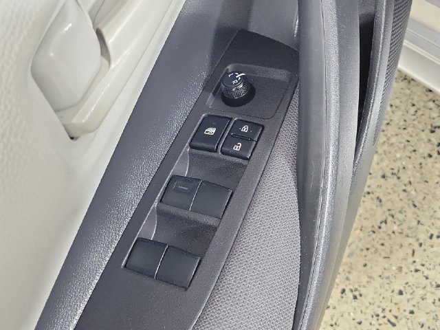 Used 2024 Toyota Corolla LE FWD image 22