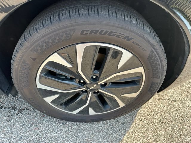 Used 2024 Kia EV6 Wind AWD/4WD image 8