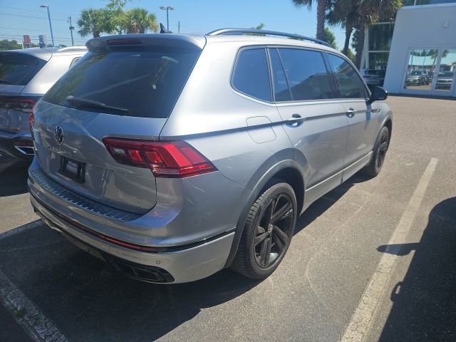 Used 2023 Volkswagen Tiguan SE R-Line FWD image 5