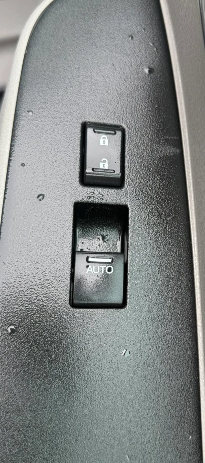 Used 2015 Honda Odyssey EX image 38
