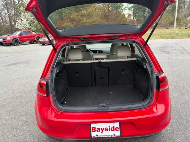 Used 2017 Volkswagen Golf Wolfsburg Edition image 17