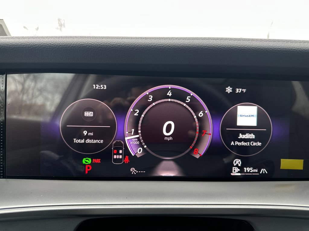 New 2026 Volkswagen Tiguan SE image 8