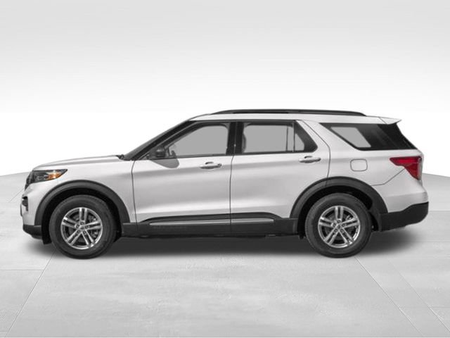 Used 2023 Ford Explorer XLT w/ Equipment Group 202A RWD image 36