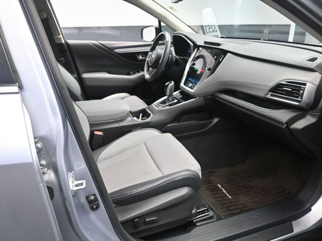 Used 2023 Subaru Outback Limited XT image 31
