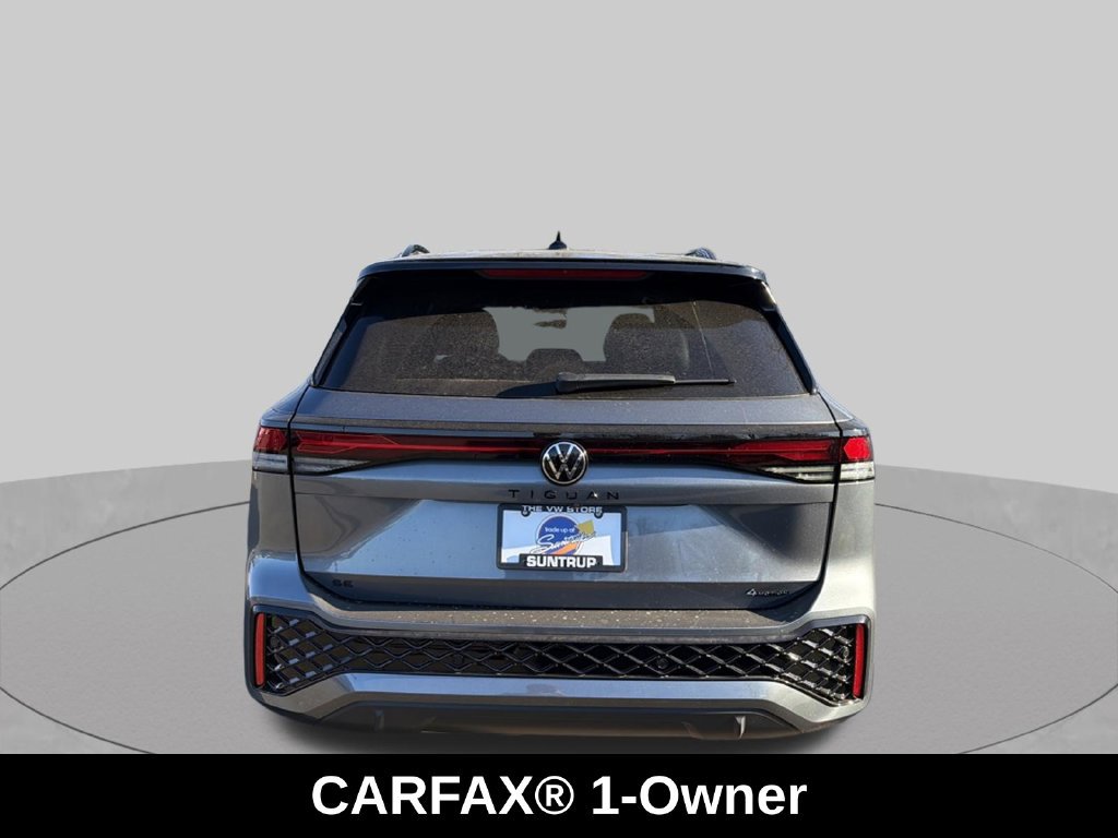 Used 2026 Volkswagen Tiguan SE R-Line AWD/4WD image 4