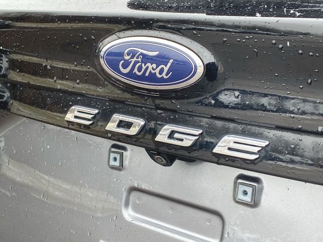 Used 2022 Ford Edge ST-Line image 11