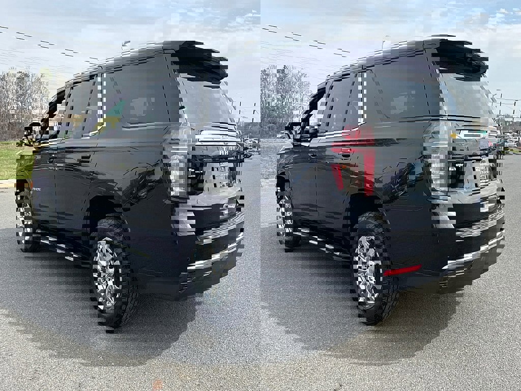 Used 2024 Chevrolet Tahoe LT image 5