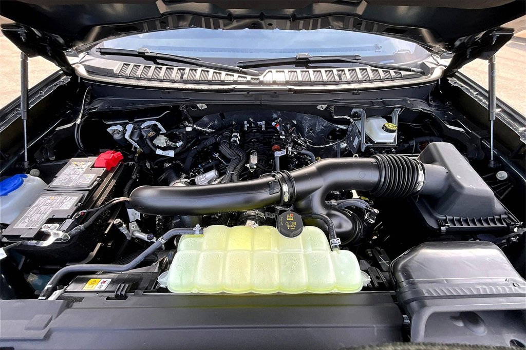New 2025 Ford Expedition Max Platinum image 25