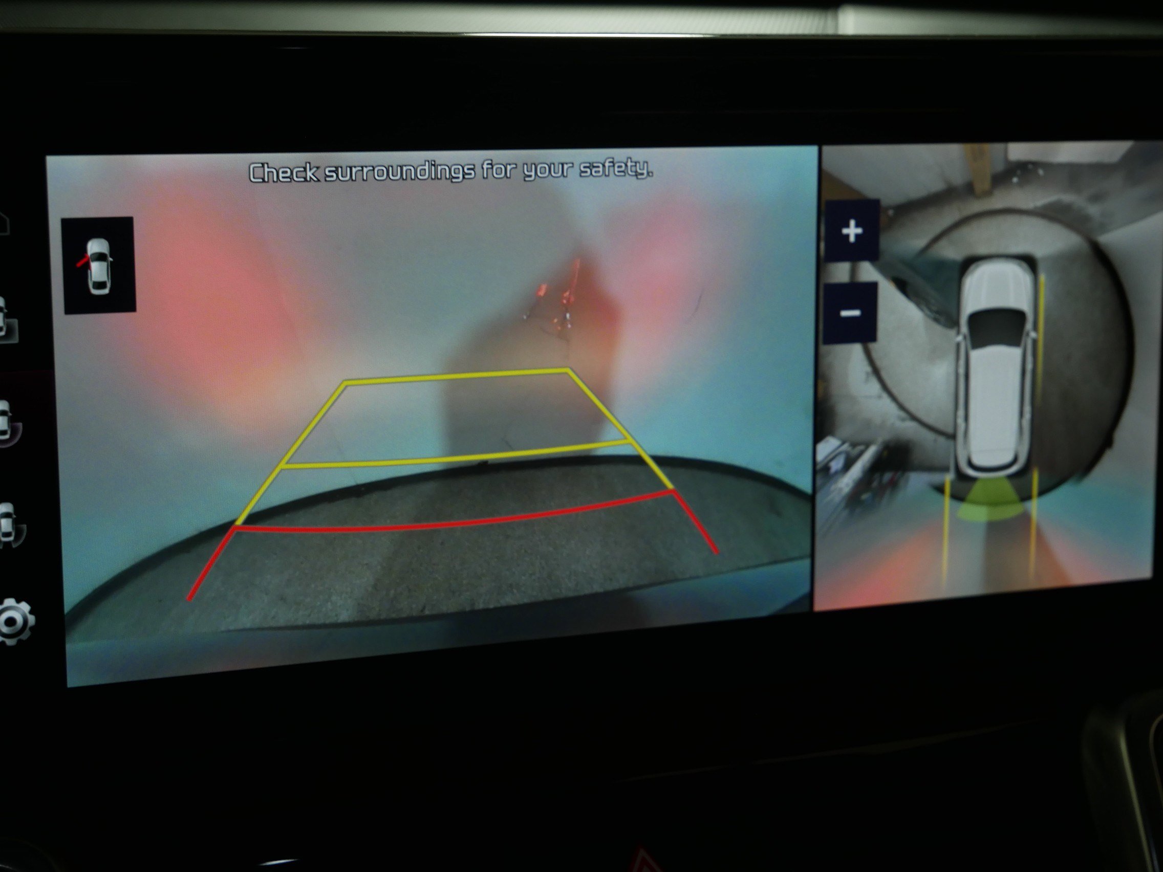 Used 2022 Kia Sorento SX Prestige w/ Rust Color Package image 32