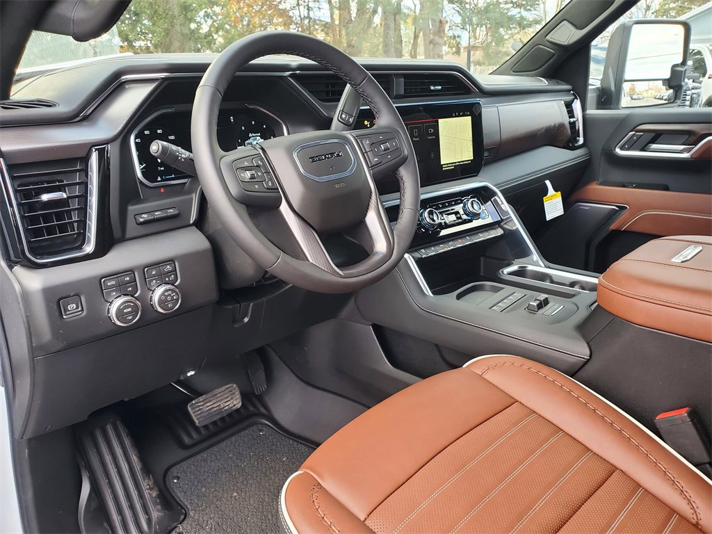 New 2026 GMC Sierra 3500 Denali Ultimate image 12