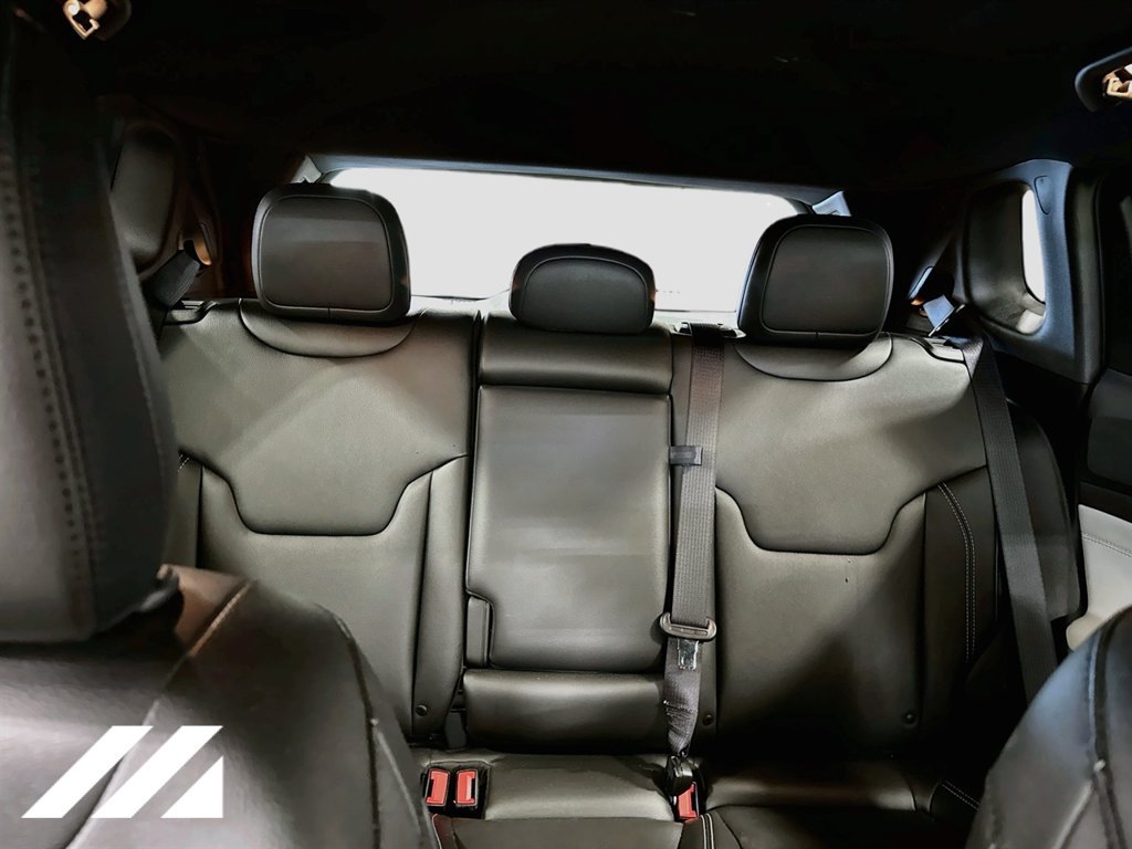 Used 2025 Jeep Compass Limited AWD/4WD image 30