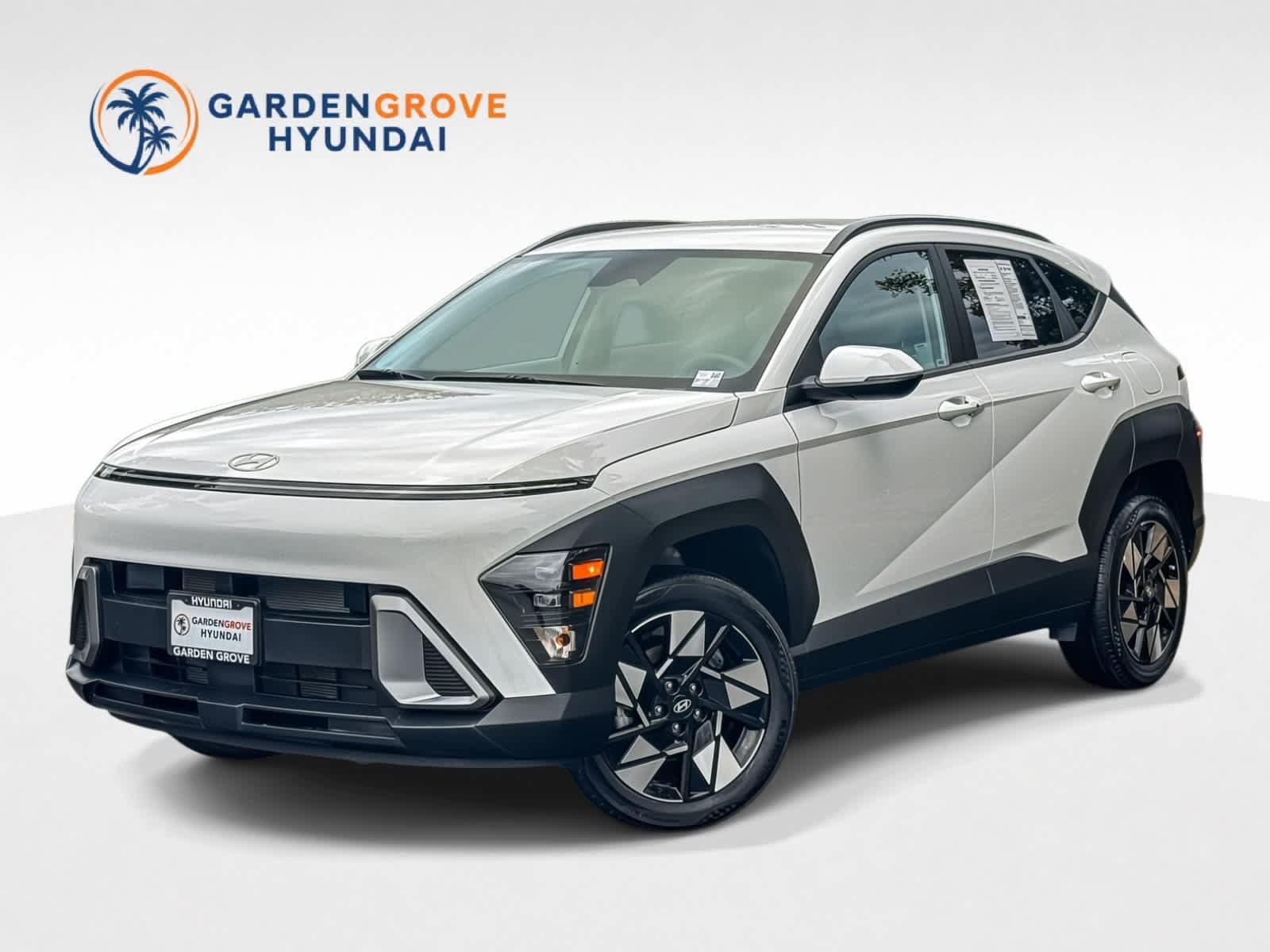 Used 2025 Hyundai Kona SEL AWD/4WD image 1