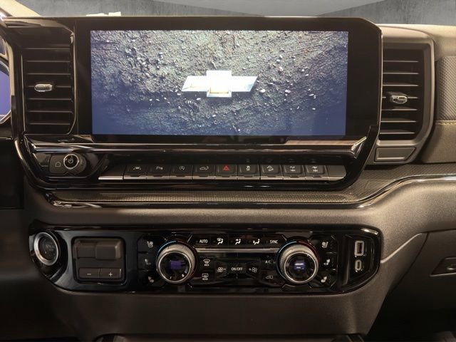 Used 2025 Chevrolet Silverado 1500 ZR2 w/ Technology Package AWD/4WD image 18