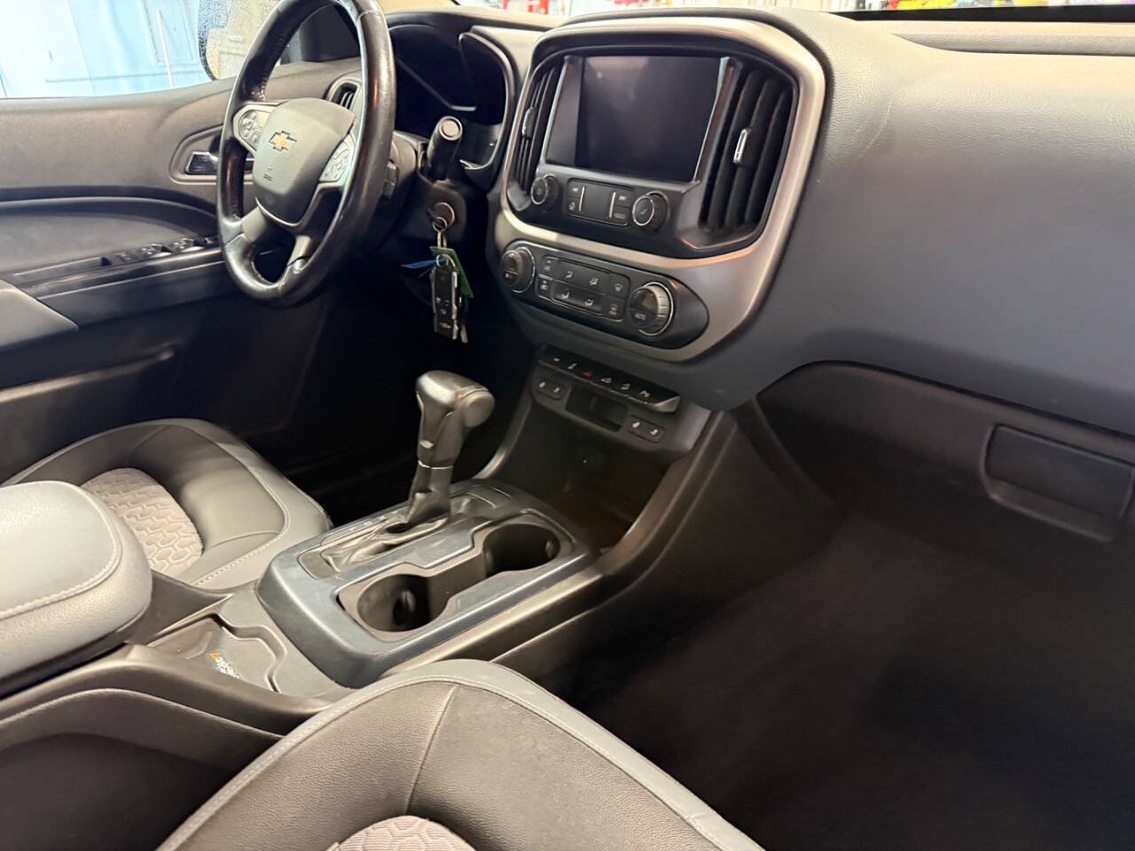 Used 2020 Chevrolet Colorado Z71 AWD/4WD image 13