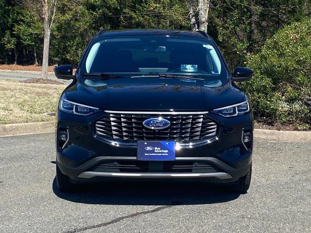 Certified 2023 Ford Escape Platinum w/ Premium Technology Package image 7