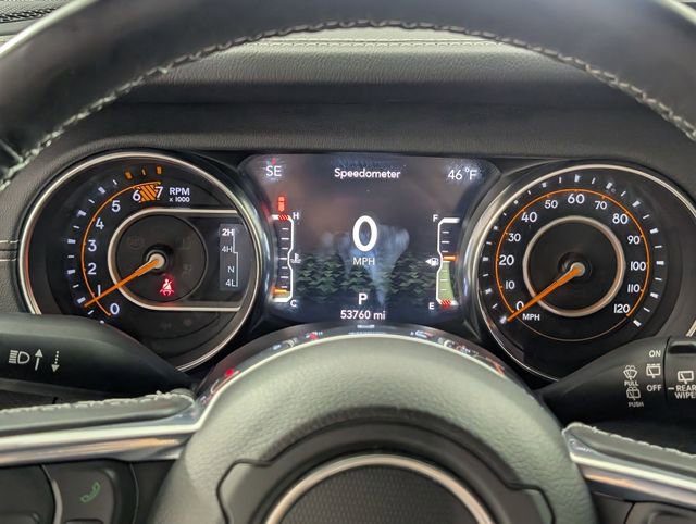 Used 2023 Jeep Wrangler Sahara w/ LED Lighting Group AWD/4WD image 16