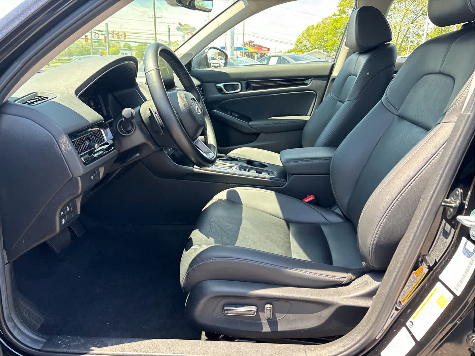 Used 2024 Honda Civic Touring image 8